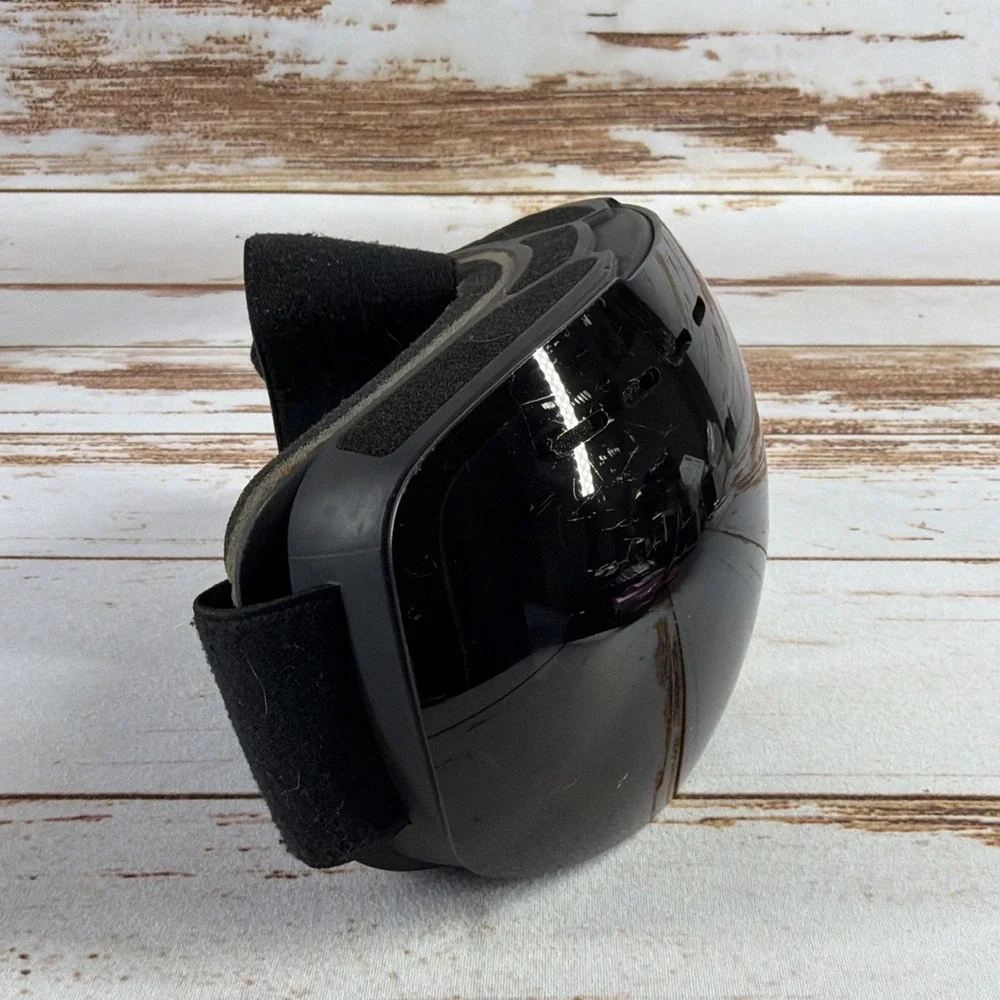 Gonex OTG Ski Goggles Large Black Frame Tinted Lens Scratched Lenses